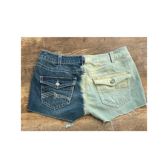 Bootlegger Jeans "Dreyfus" two toned jean denim shorts ladies 31 US 10 - Picture 2 of 10